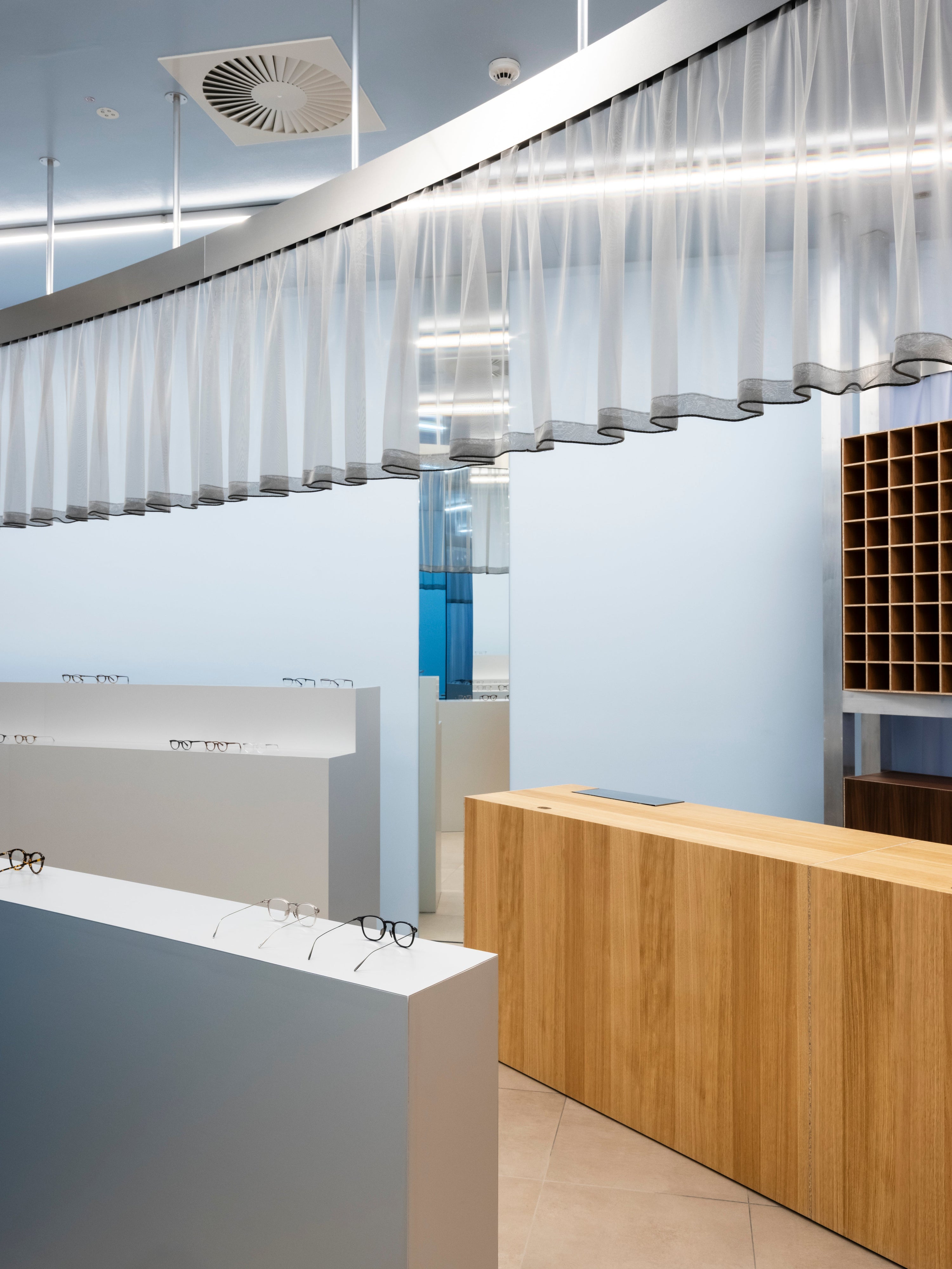 YUN Flagship Store in Berlin