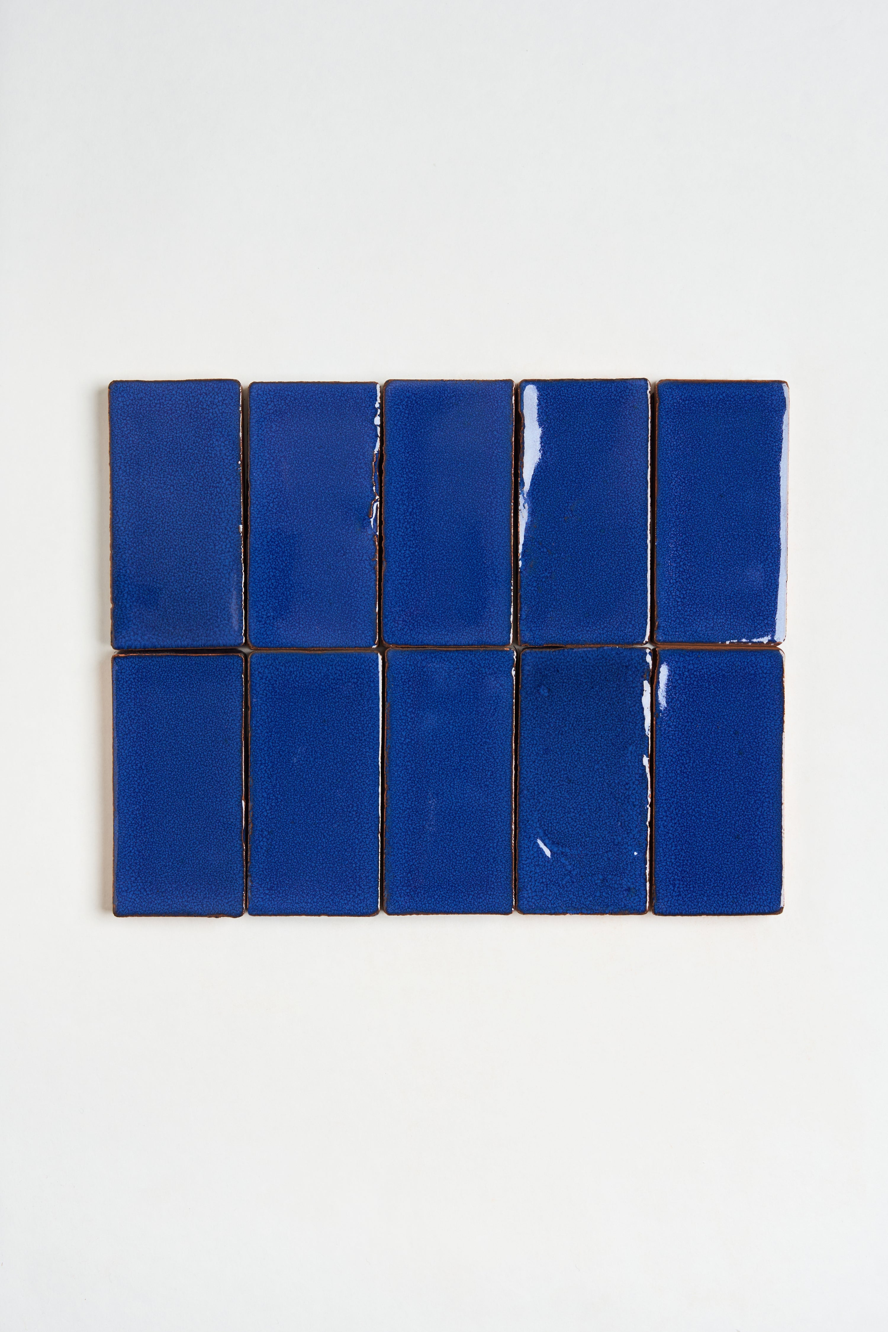 CO VA 02 Oleaje Tile by Conie Vallese