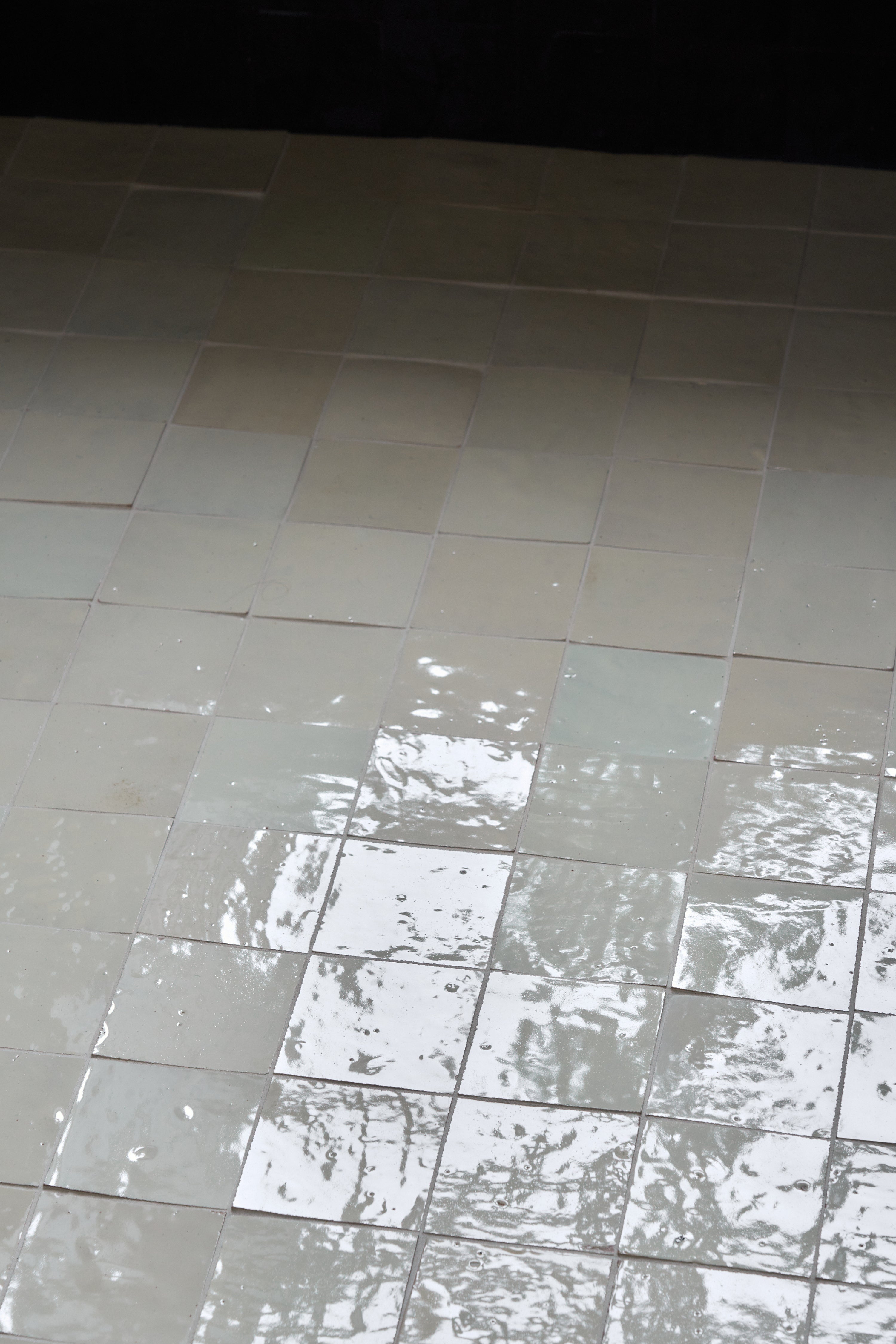 MU SE 08 Vanilla Tile by Muller Van Severen