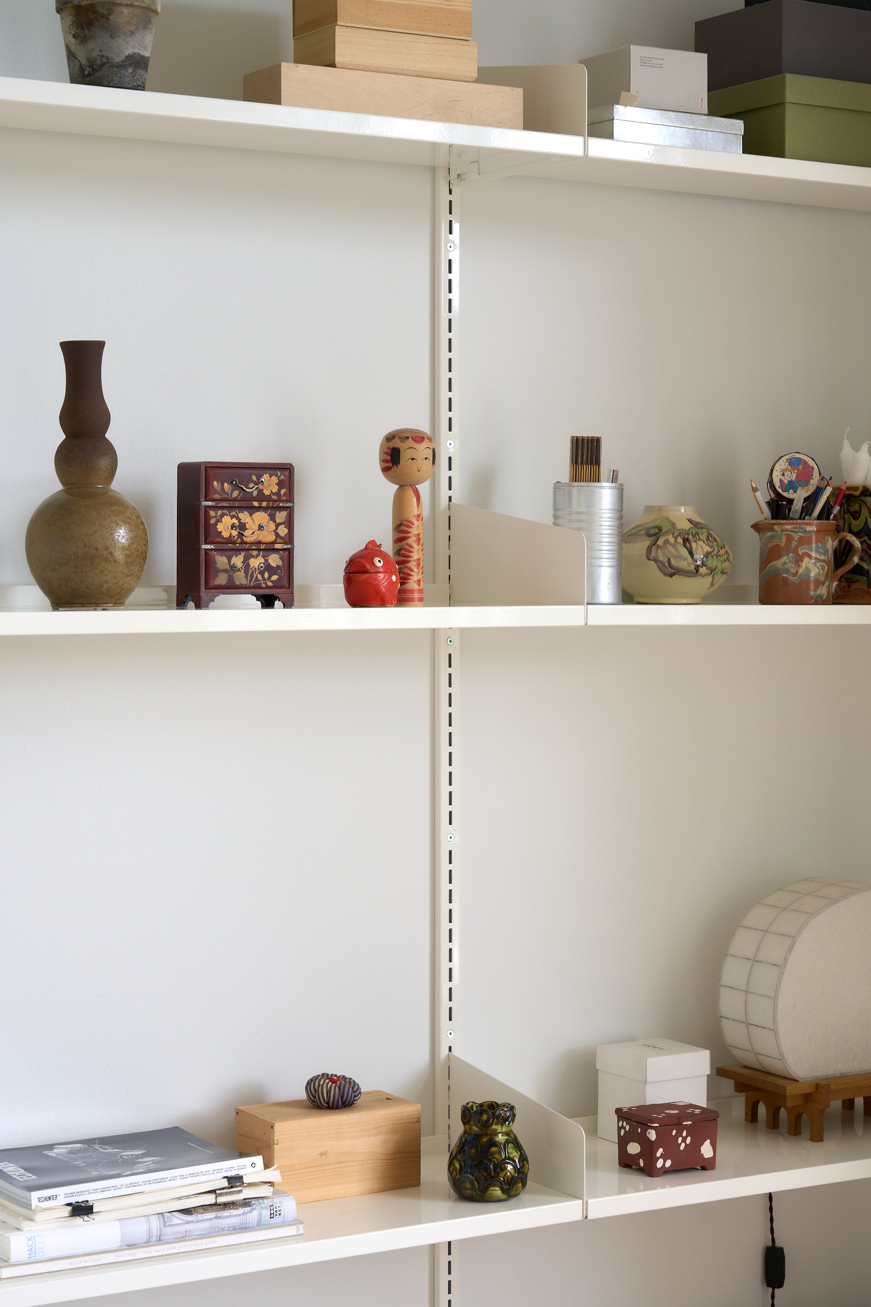 CE MA 01 Almost White by Cecilie Manz