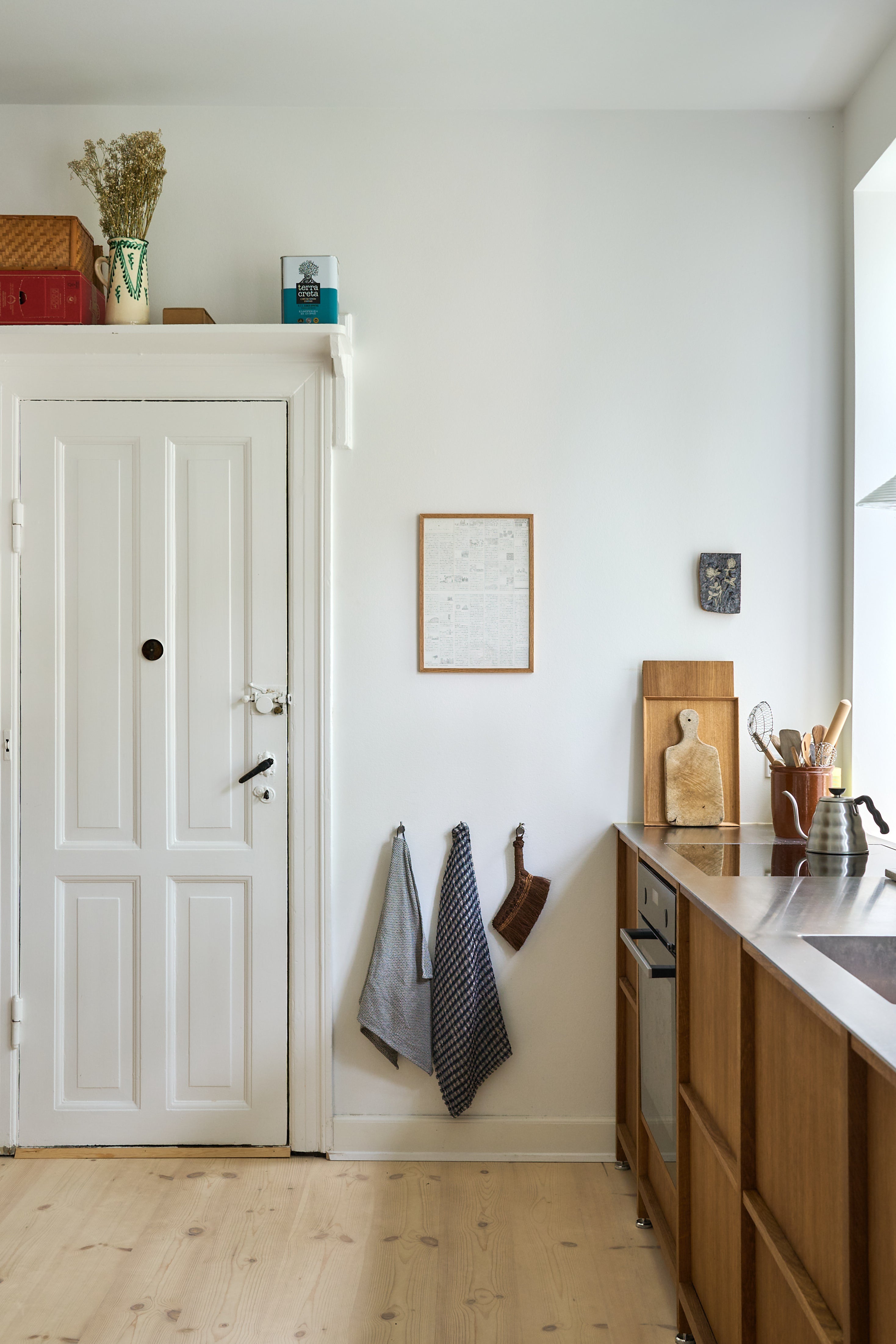 CE MA 01 Almost White by Cecilie Manz
