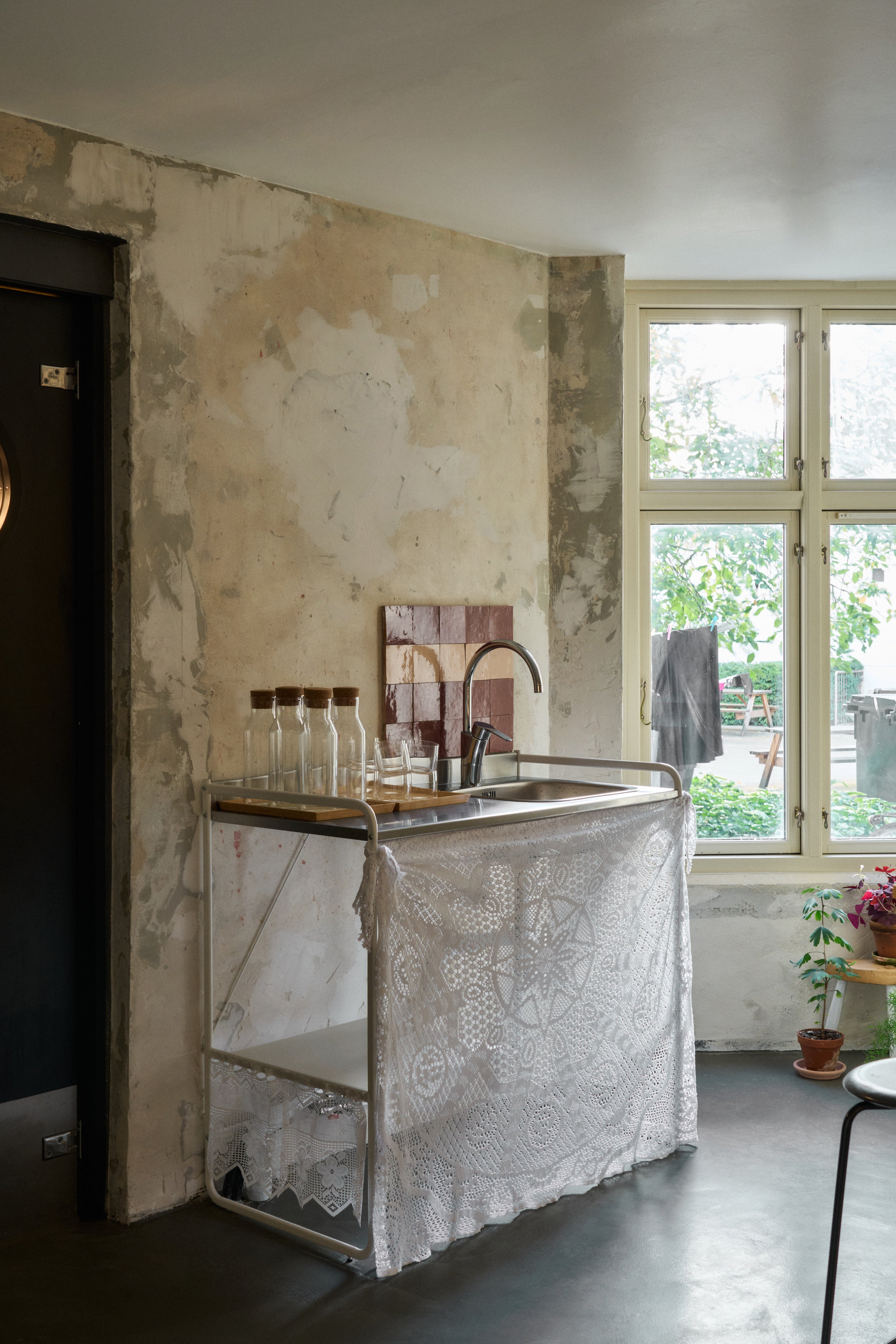 MU SE 04 Rust Tile by Muller Van Severen