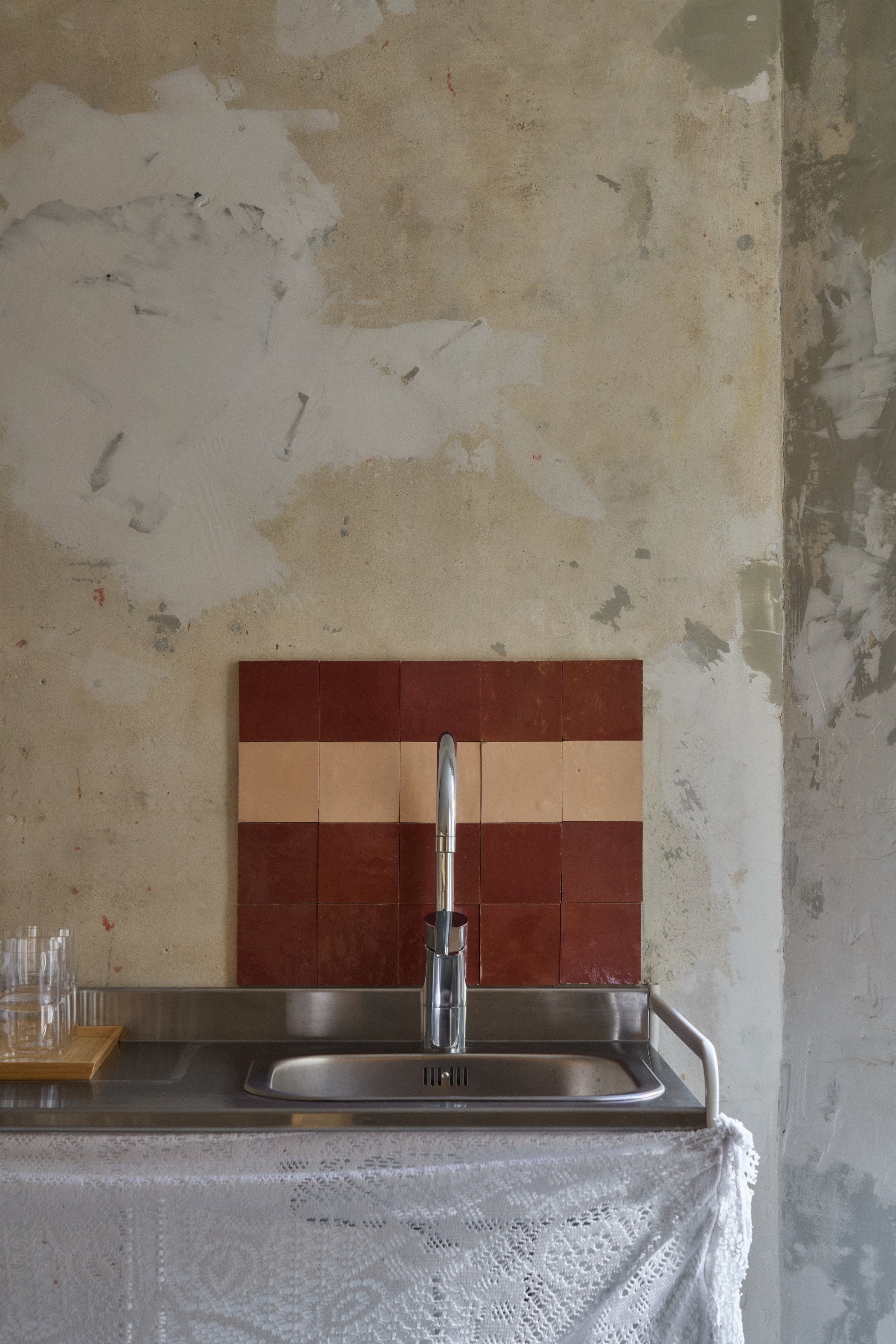 MU SE 04 Rust Tile by Muller Van Severen