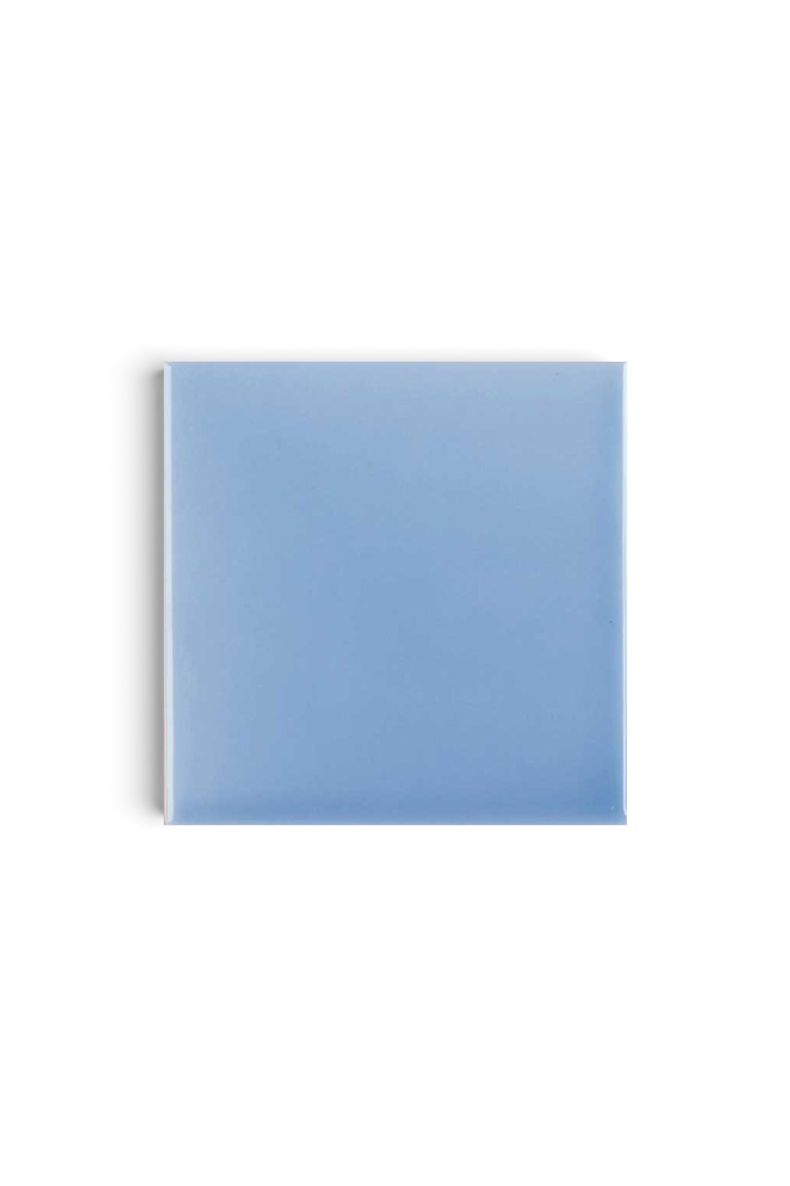 YV KO 10 Dove Tile by Yvonne Koné